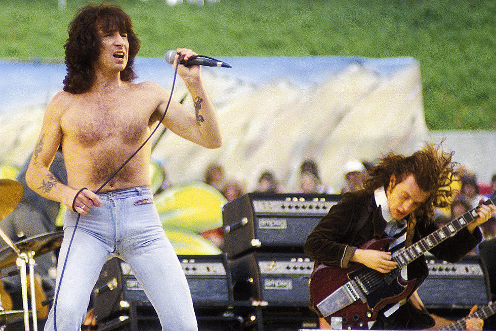 ULTIMATE CLASSIC ROCK: Why AC/DC Had to Add ‘Rock ’n’ Roll Damnation’ to ‘Powerage’