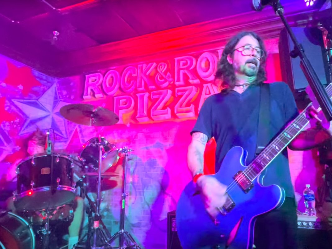 GUITAR.COM: Watch Dave Grohl, Chad Smith and Taylor Hawkins’ son Shane cover Led Zeppelin, Queen, AC/DC and Van Halen classics